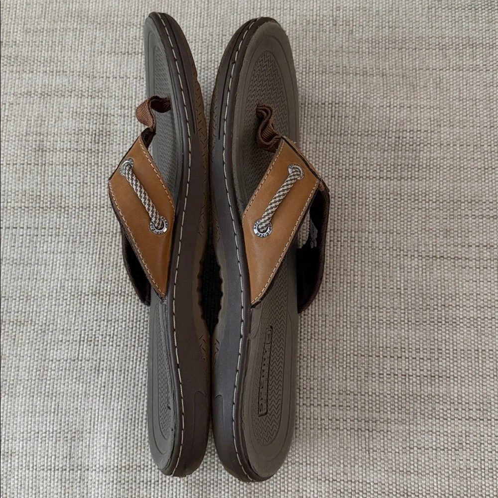 Sperry havasu thong